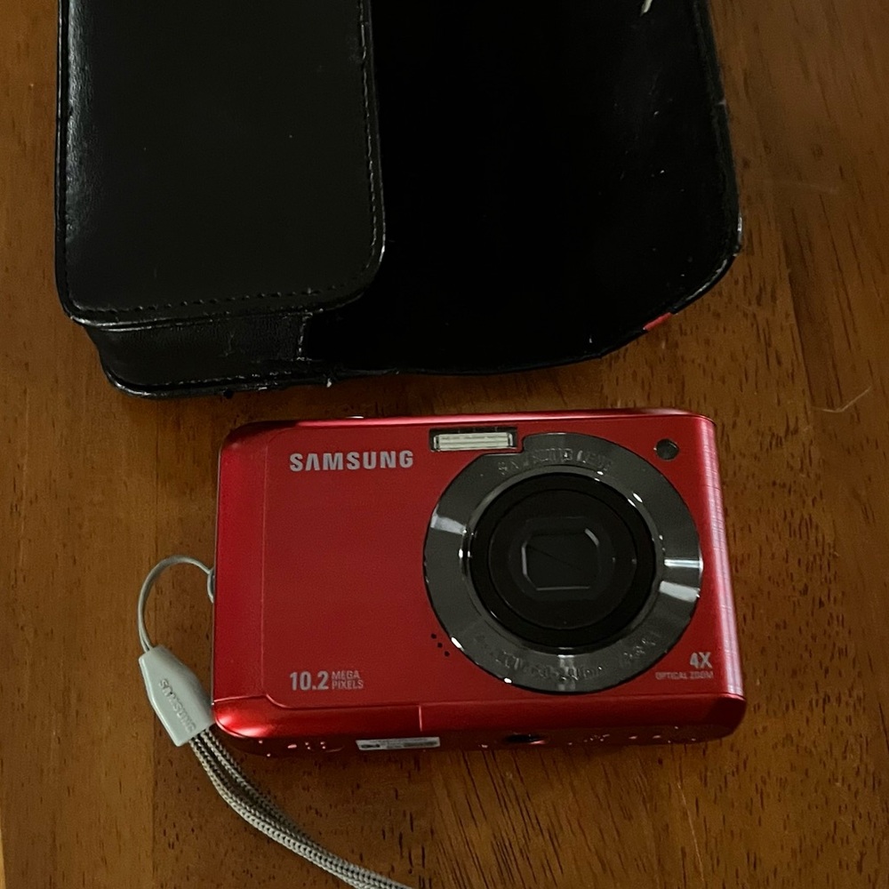 Samsung Red Camera with Black Case